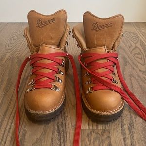 Danner Mountain Light Cascade Women’s 7